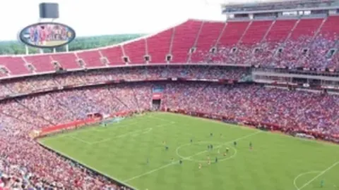 “DV9续约意愿与尤文相悖，尤文无意放其自由离队”